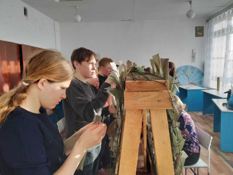 Помощь учащихся Каипской ООШ волонтерам СВО.