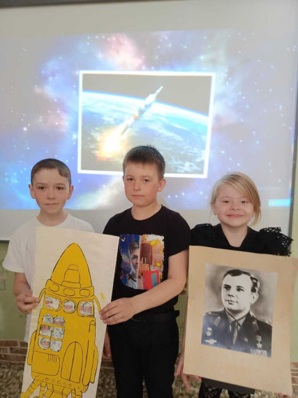 Мероприятия ко Дню космонавтики в нашей школе.