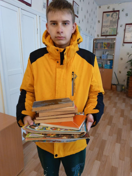 Участие в акции БумБатл МБОУ "Петуховская СОШ имени С.А. Чиганова".