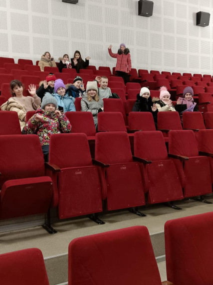 Ребята нашей школы посетили ключевский кинотеатр Премьера".