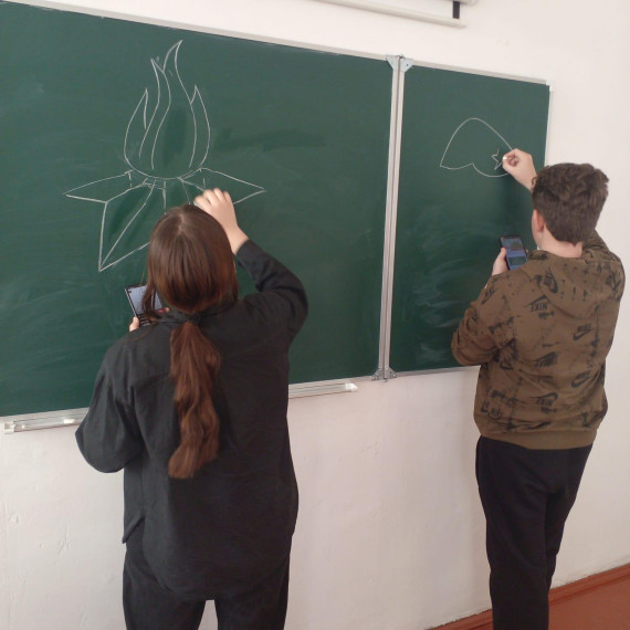 День неизвестного солдата в МБОУ "Петуховская СОШ имени С.А. Чиганова".